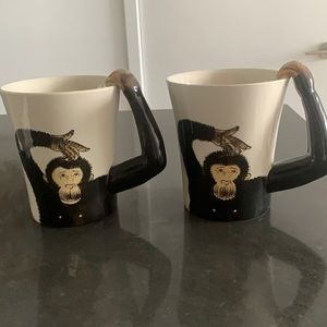 2 pier 1 mugs